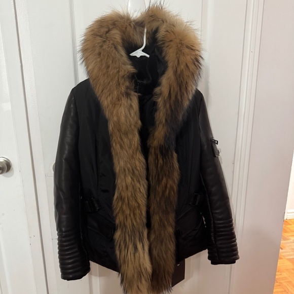 Jacket - Picture 1 of 4